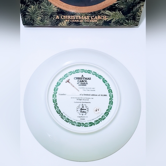 A Christmas Carol Heirloom Tradition Limited Edition Collectors Plate - Picture 8 of 9